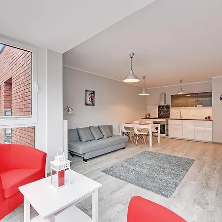 Апартаменти Triapart Chmielna Park 3 *