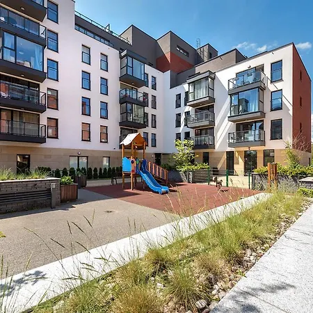 Triapart Chmielna Park 3 Апартаменти *